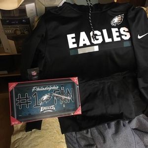 Meet your Posher, Dennis